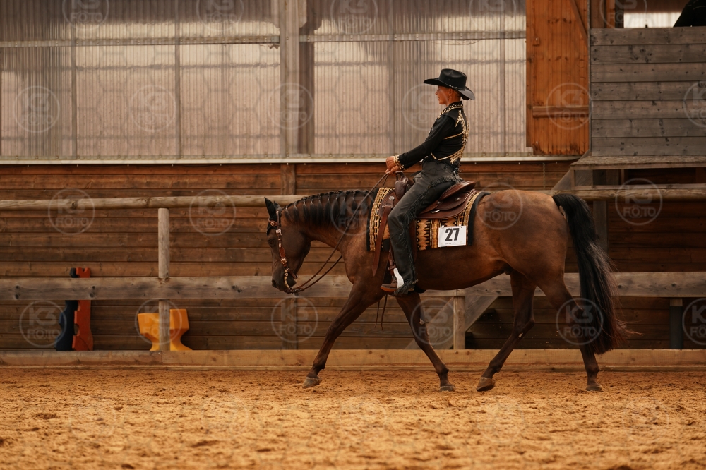 s_A9_08975.jpg